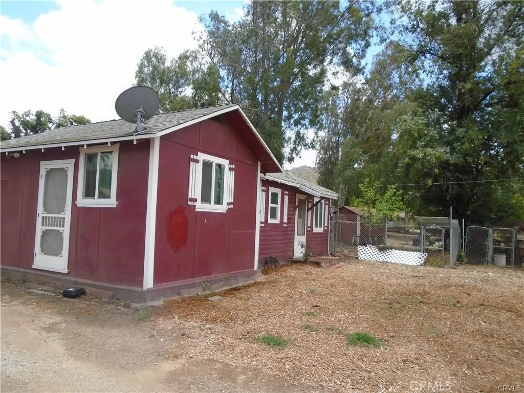 3475 Hillside Avenue, Norco, California 92860 home-pic-23